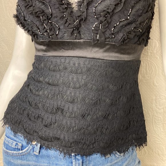 Tadashi Beaded Sleeveless Lace Blouse - Picture 4 of 10